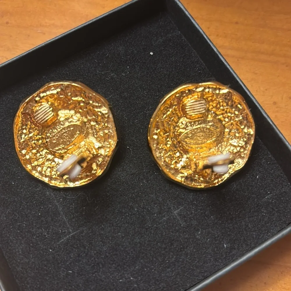 CHANEL Gold and Pearl Earrings